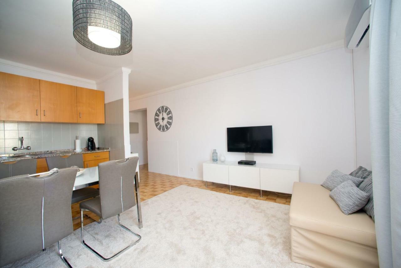 Beach 2Min Walk Appartement Portimão Buitenkant foto